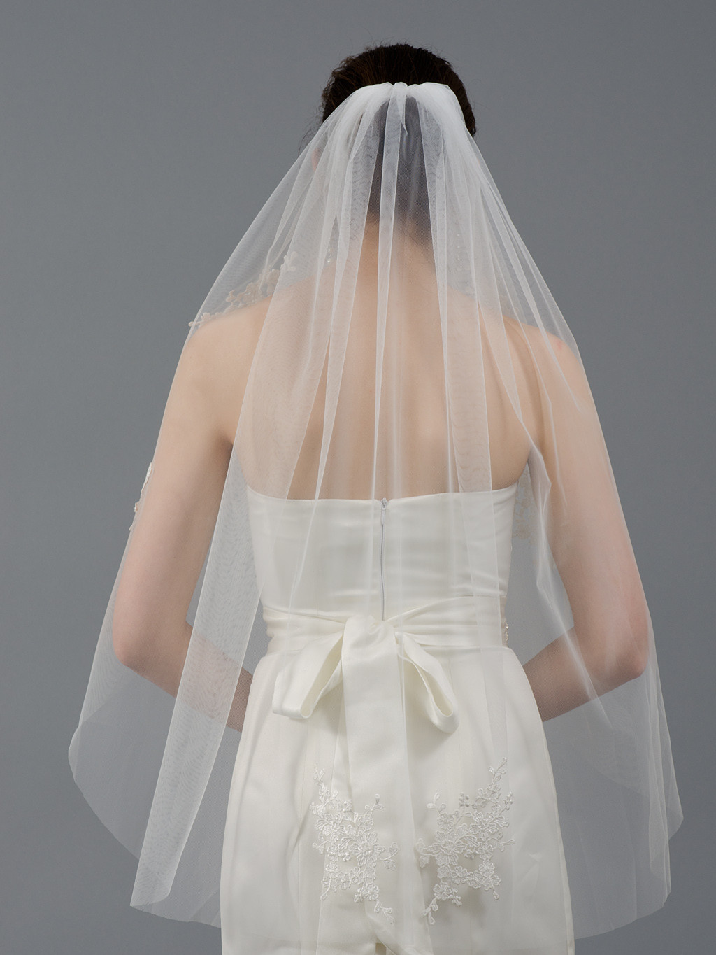 Wedding Veil Prices
 Ivory elbow wedding veil V046 venice lace V046
