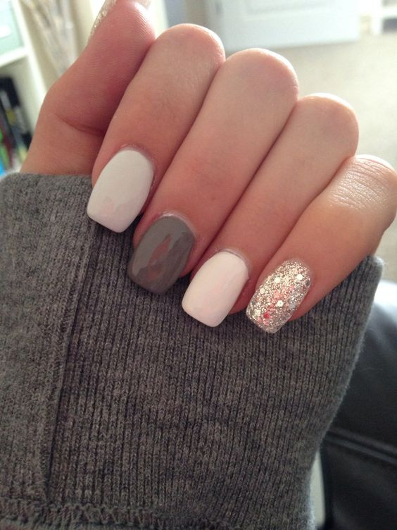 White And Glitter Nails
 50 Stunning Manicure Ideas For Short Nails With Gel Polish