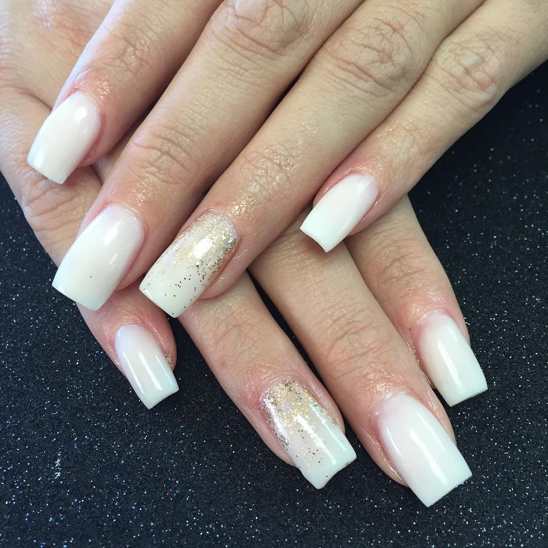 White And Glitter Nails
 White And Gold Acrylic Nails Pointy Nail Ftempo
