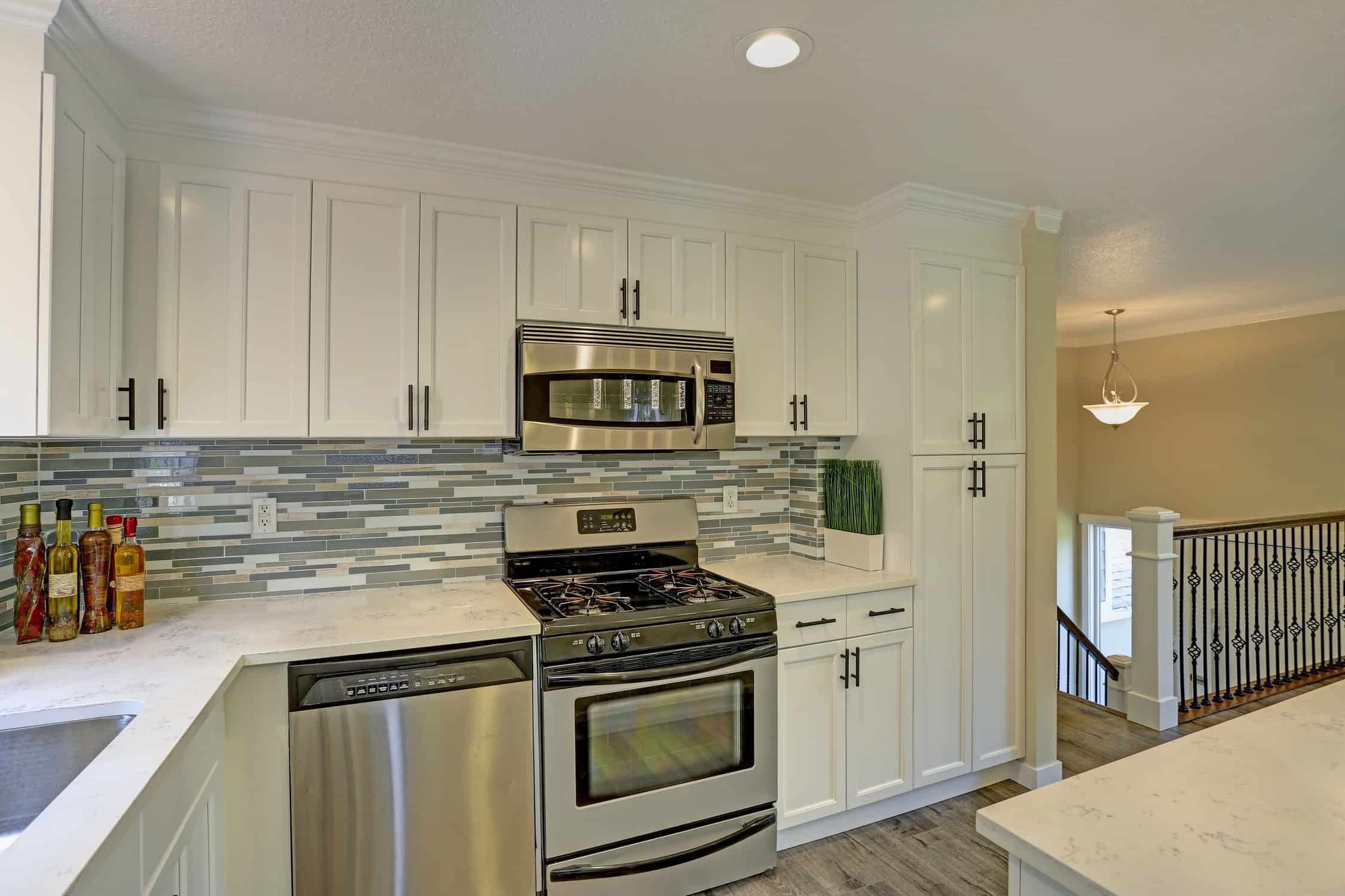 White Appliances Kitchen
 The Best Appliance Finish for Your Kitchen Design