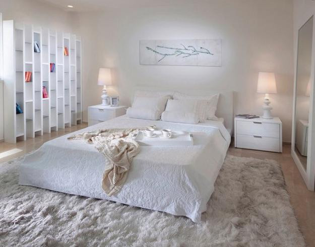 White Bedroom Decorating Ideas
 4 Modern Ideas to Add Interest to White Bedroom Decorating