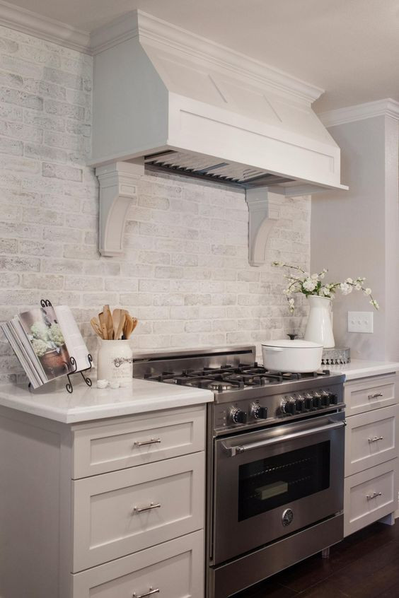 White Brick Kitchen
 25 Whitewashed Walls Ideas For An Edgy Space DigsDigs