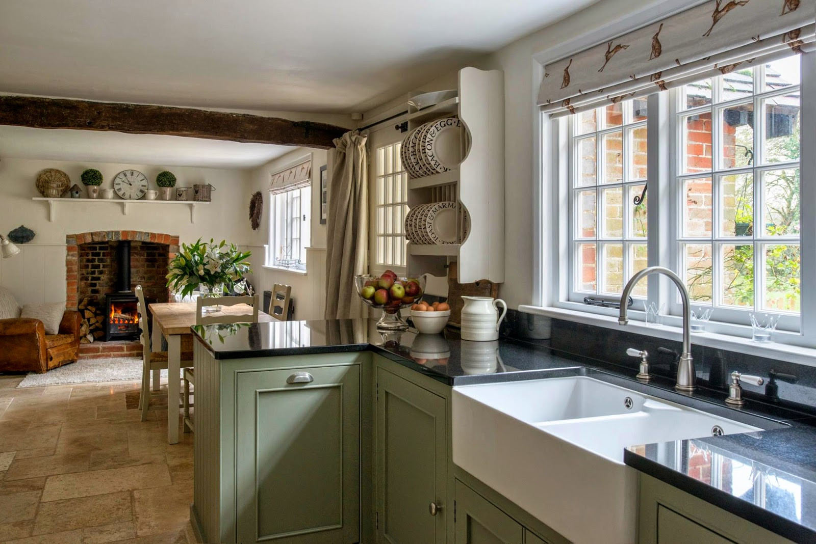 White Country Kitchen Cabinets
 Modern Country Style Modern Country Kitchen and Colour Scheme