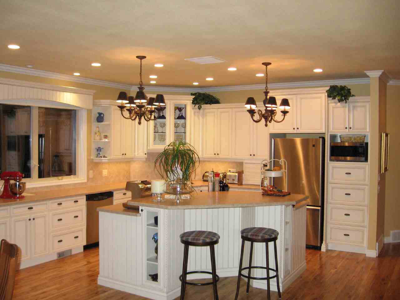 White Country Kitchen Cabinets
 40 Drool Worthy Kitchen Island Designs SloDive