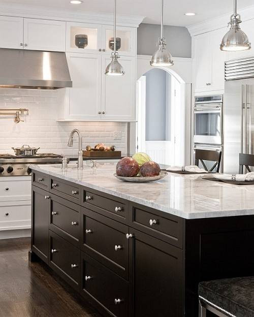 White Kitchen Black Appliances
 Black Kitchen Cabinets and White Appliances