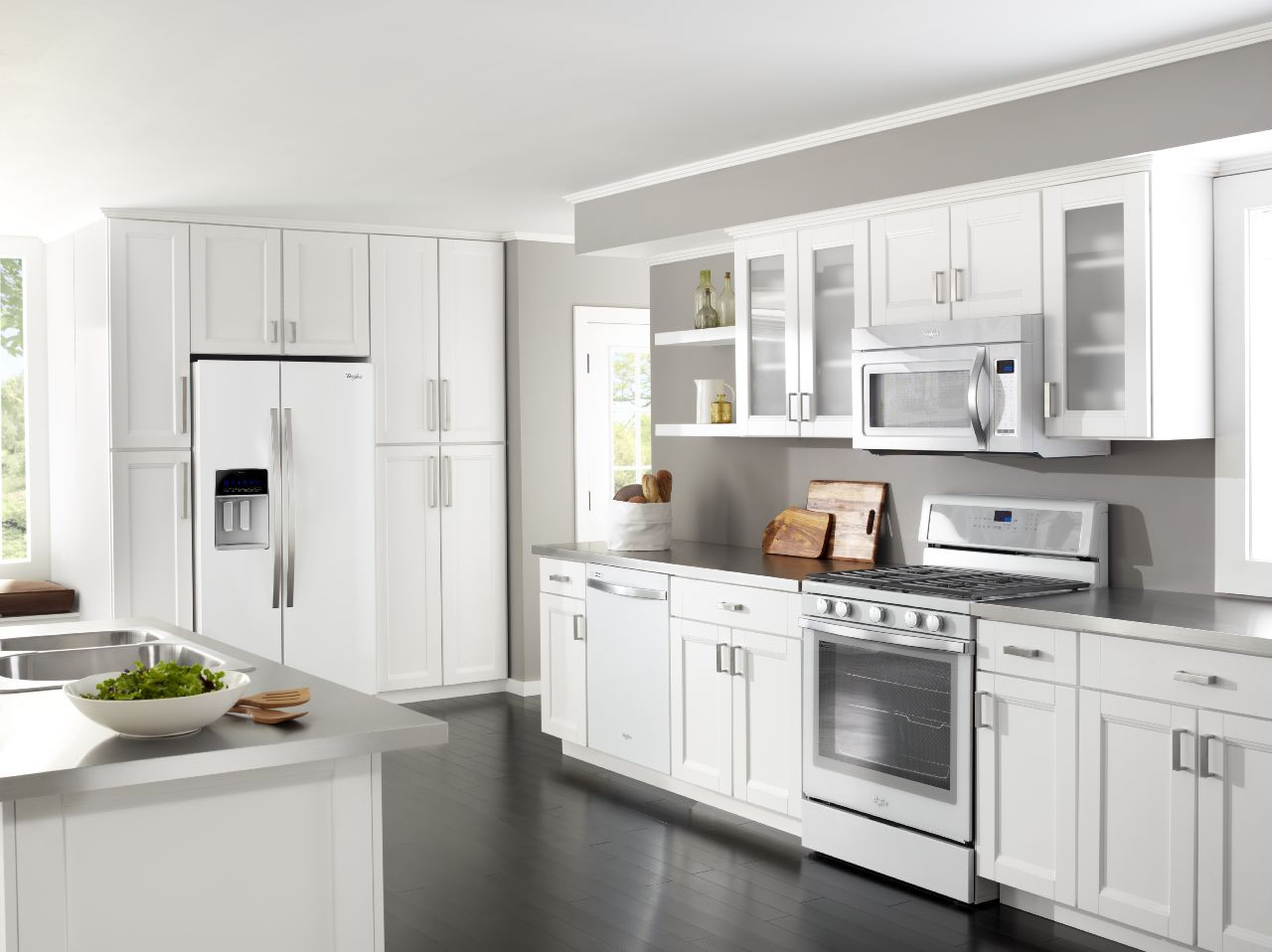 White Kitchen Black Appliances
 The hottest appliance finishes of 2016 – Ideas & Advice