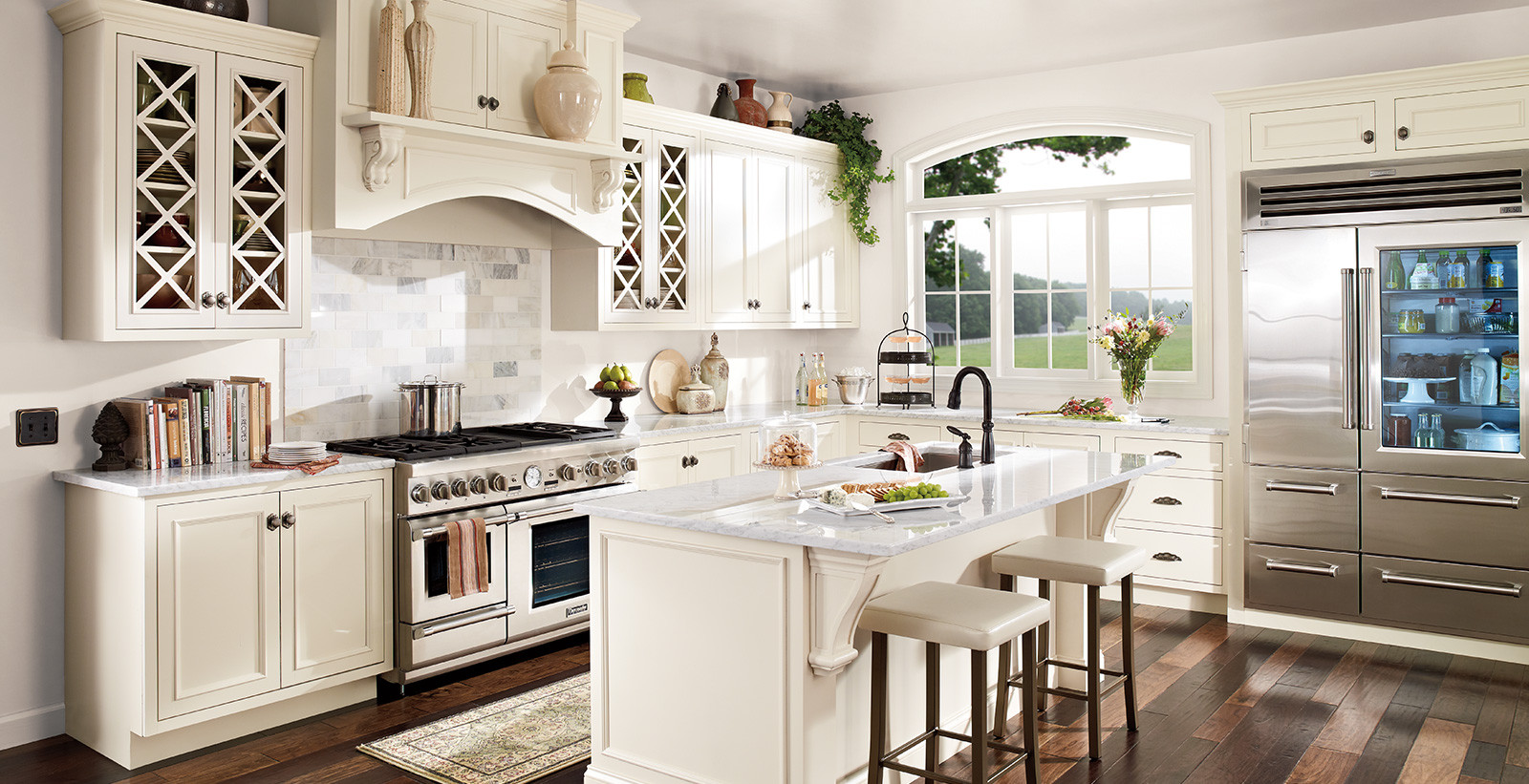 White Kitchen Paint Colors
 White Kitchen Ideas and Inspirational Paint Colors