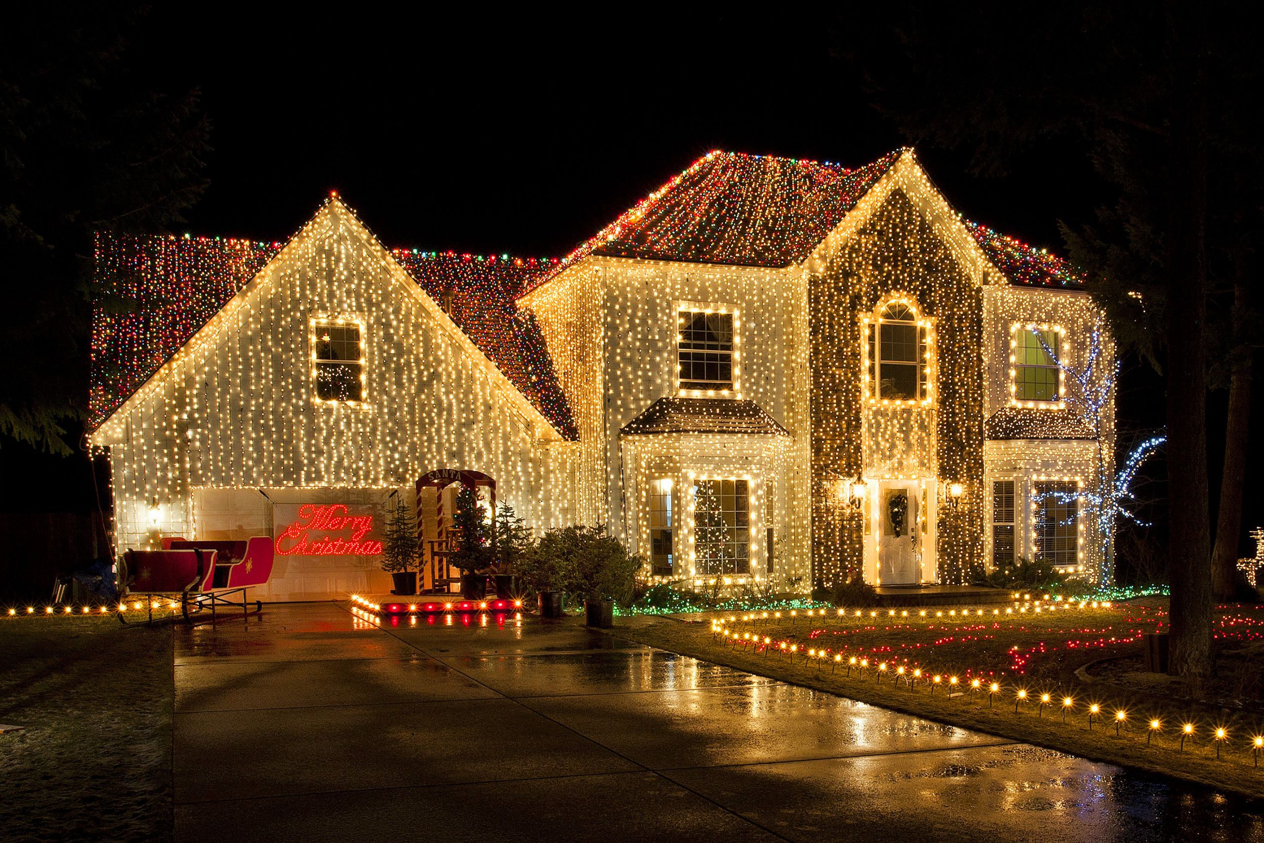 Whole House Christmas Lighting
 Homeowner wins legal fight over nativity with 200 000