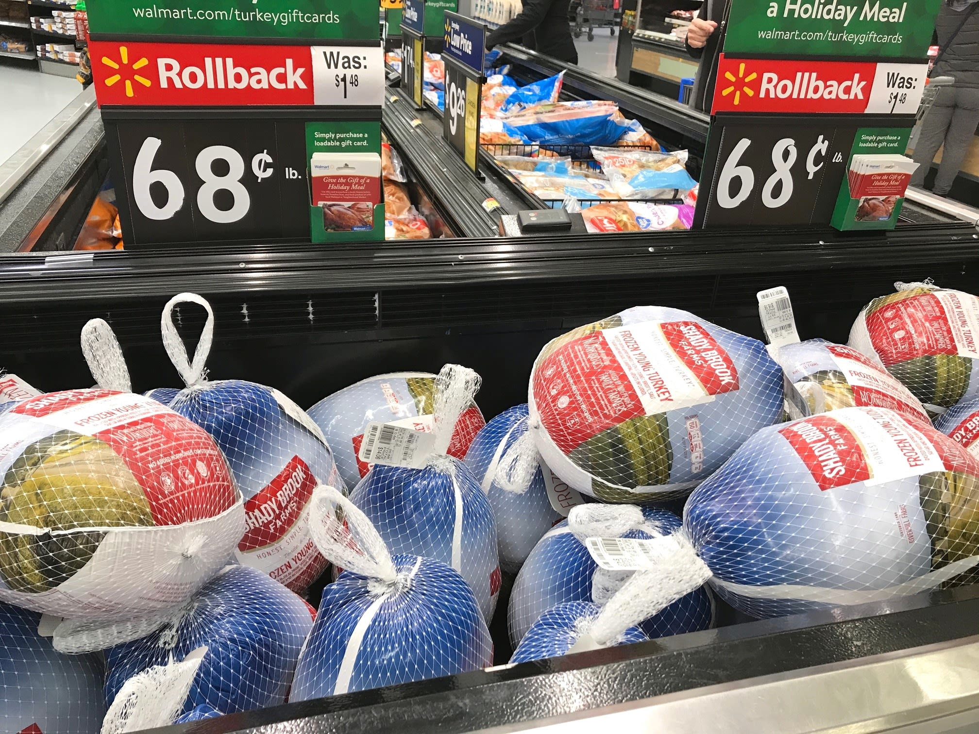 Whole Turkey Walmart
 Thanksgiving dinner for $50 at Aldi Costco Walmart