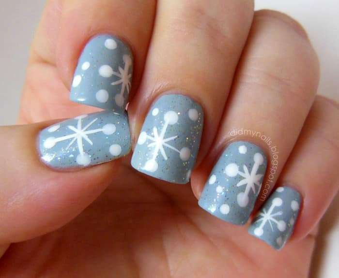 Winter Nail Design
 7 Nail art designs to add some sparkle to your holiday