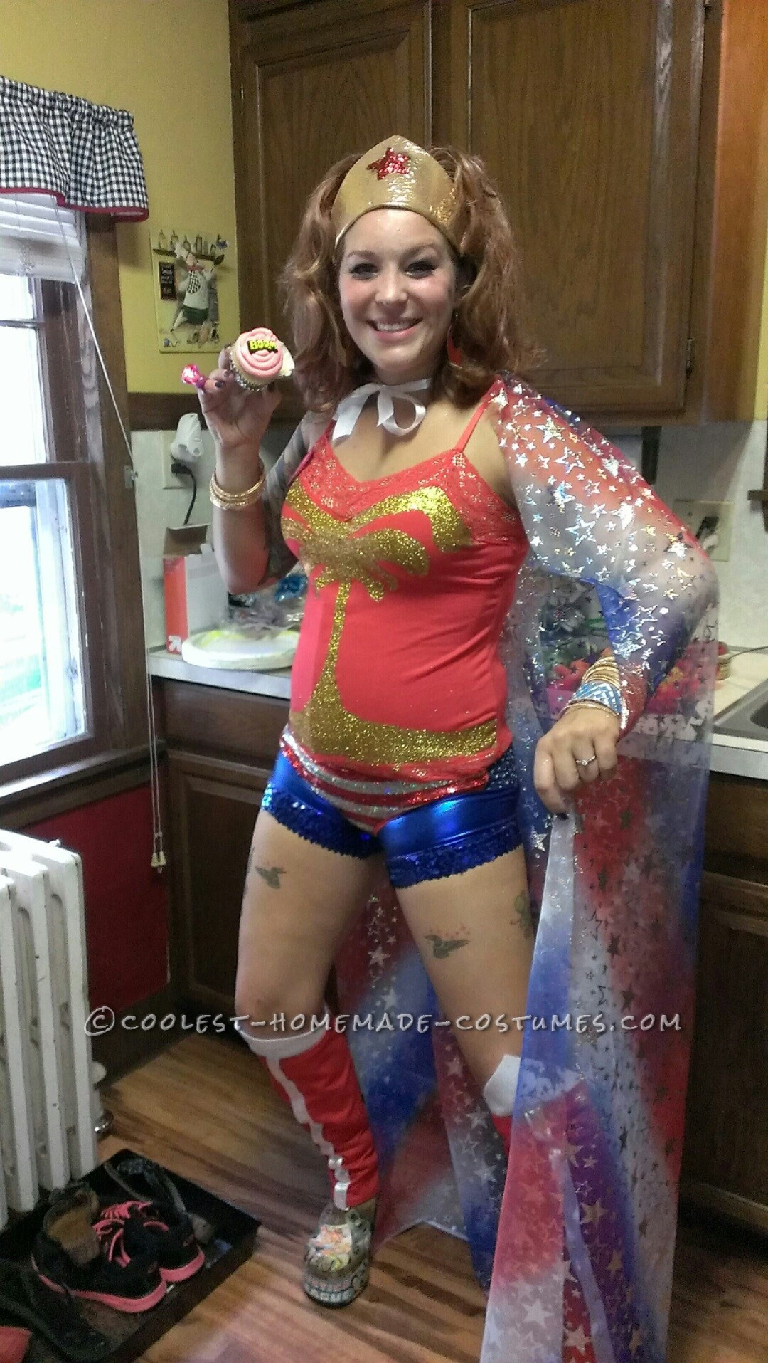 Wonder Woman Halloween Costume DIY
 Easy and Unique DIY Wonder Woman Costume