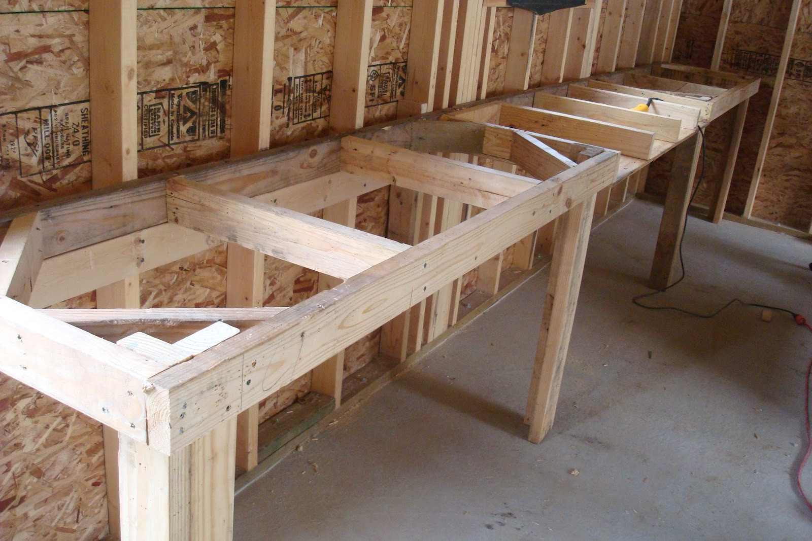 Wood Work Bench DIY
 Woodwork Homemade Work Bench Plans PDF Plans