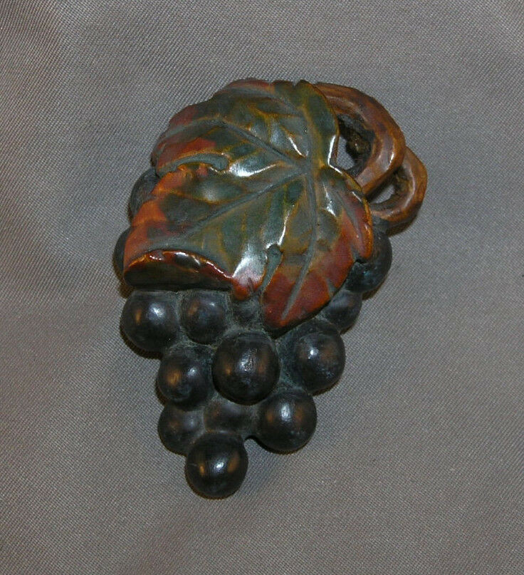 Wooden Brooches
 Vintage 1940 s Carved & Hand Painted Wood Grapes Motif