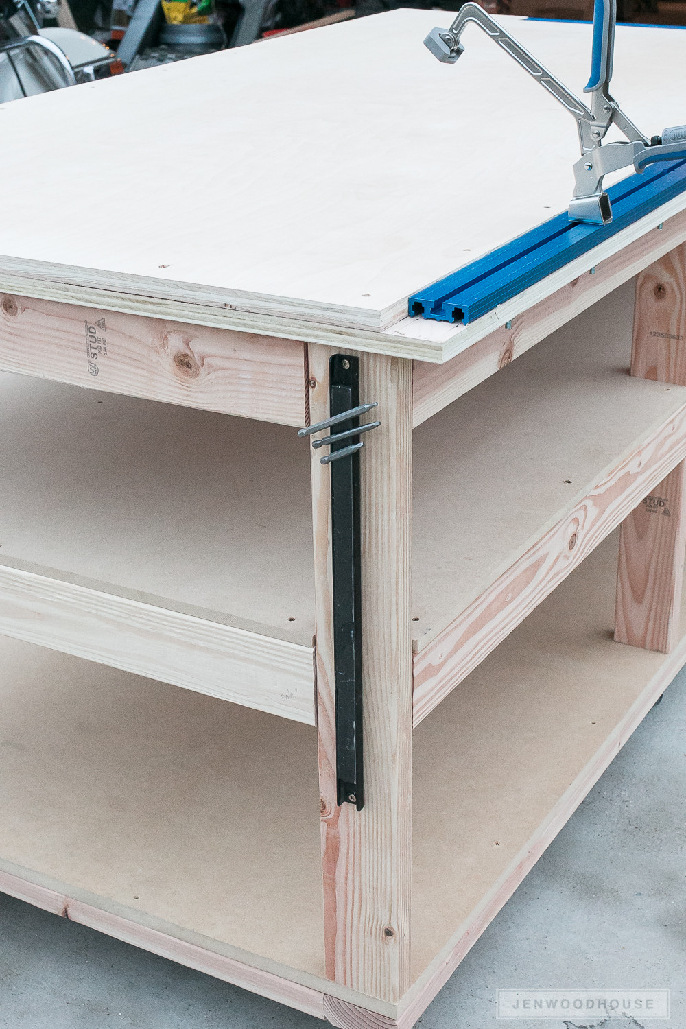 Workbench Plans DIY
 How To Build A DIY Mobile Workbench With Shelves