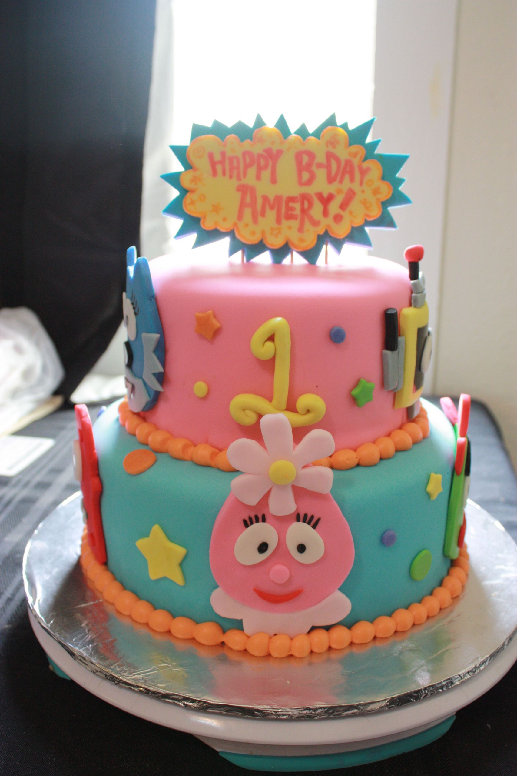 Yo Gabba Gabba Birthday Cakes
 All sizes yo gabba gabba cake