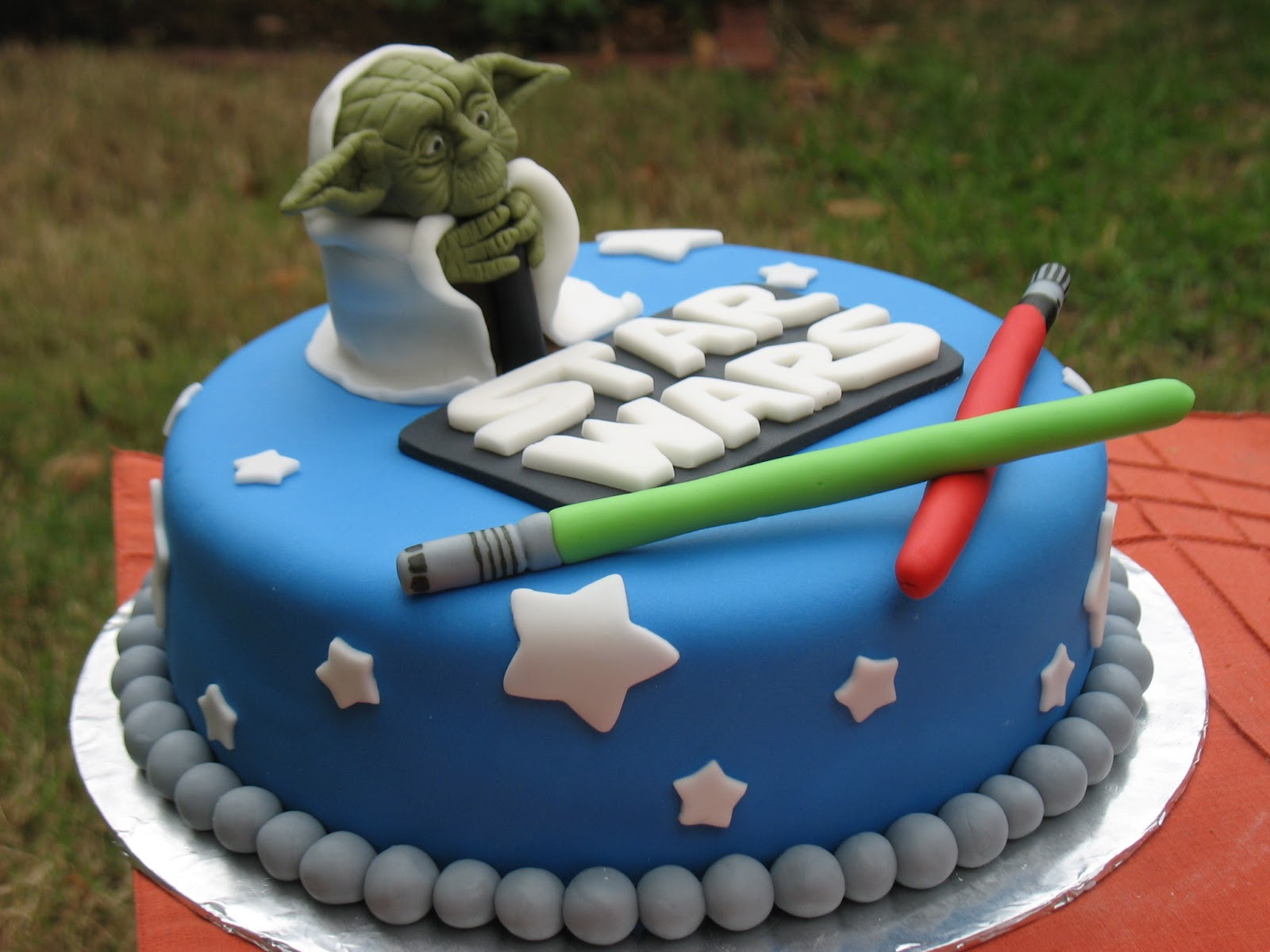 Yoda Birthday Cake
 Yoda Cakes – Decoration Ideas