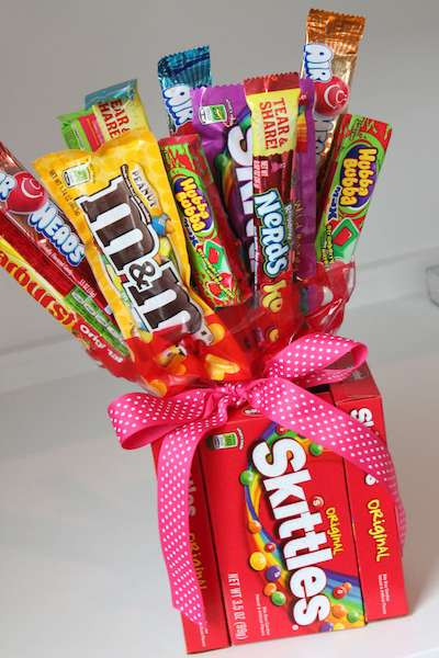 Candy Baskets For Valentines Day
 Three DIY Valentine s Day ts for your BFFs GirlsLife