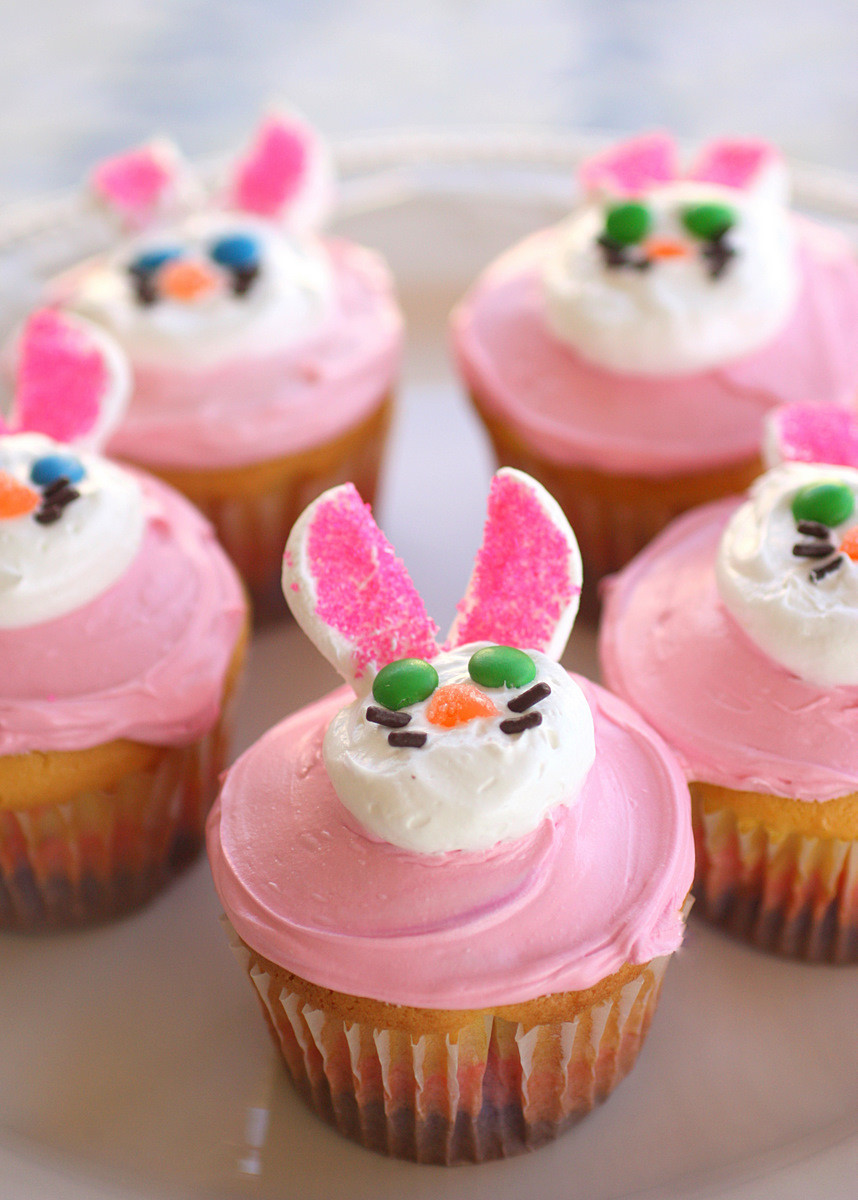 Cupcakes For Easter
 EASTER BUNNY AND FLOWER CUPCAKES s and