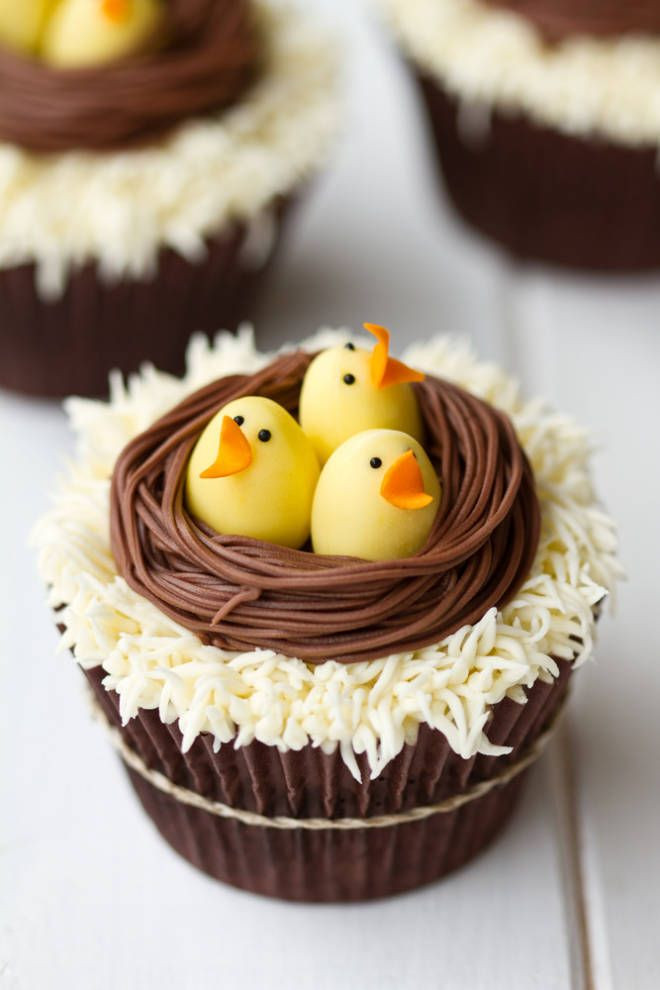 Cupcakes For Easter
 16 Cute Easter Cupcake Ideas Decorating & Recipes for