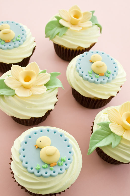 Cupcakes For Easter
 Cupcakes decorated with Easter toppers • CakeJournal