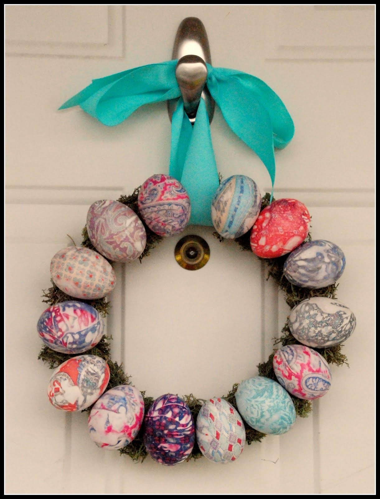 Diy Easter Egg Wreath
 Homemade Serenity Make It Easter Egg Wreath