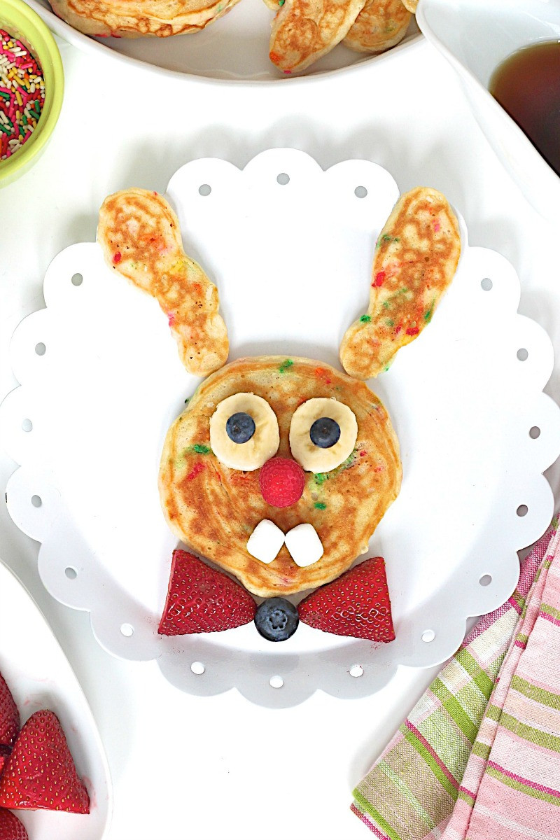 Easter Bunny Pancakes
 Bunny Pancakes