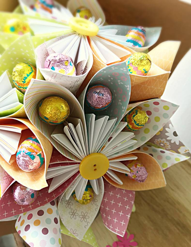 Easter Candy Crafts
 Chocolate Easter Bouquet By Cot2tot & Beyond