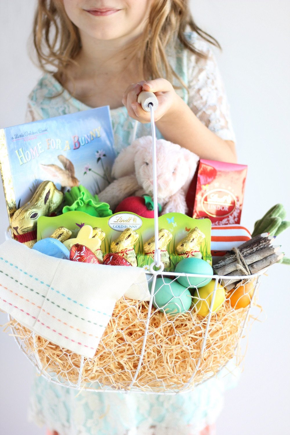 Easter Candy Ideas
 Enchanting Themed Easter Basket Ideas