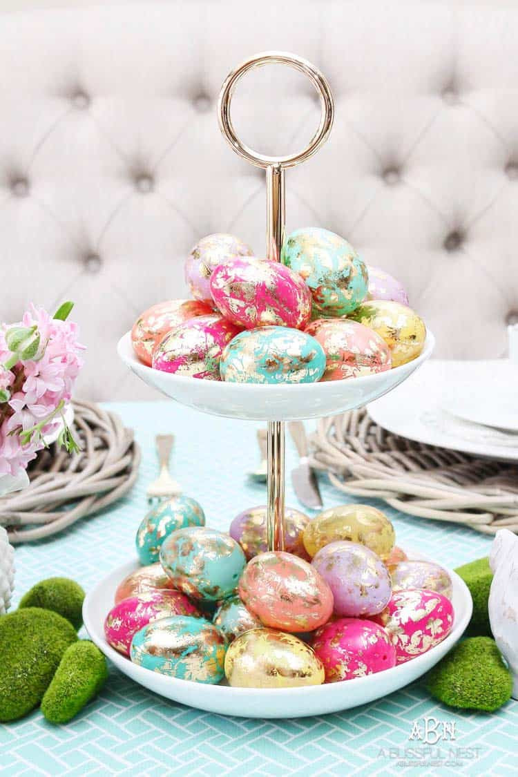 Easter Table Decor
 25 Gorgeous DIY Easter Tablescape Decorating Ideas For Spring