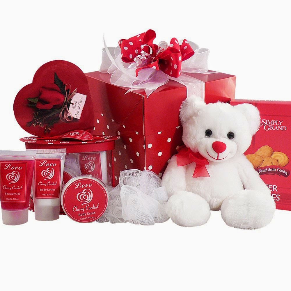 Gift Ideas For Valentines Day Uk
 The Best Valentines Day Gifts For Her 2