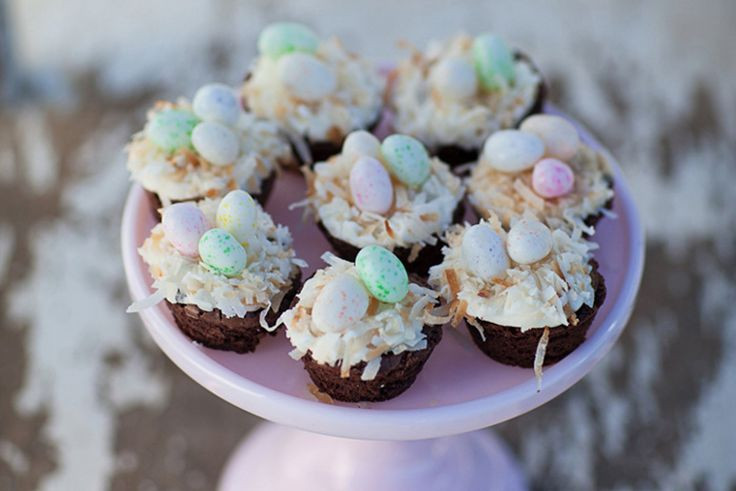 Great Easter Desserts
 Here s a look at lavish Easter treats from top pastry