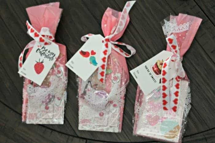 Inexpensive Valentines Gift Ideas
 Valentines Gift Bag Ideas Organized Island