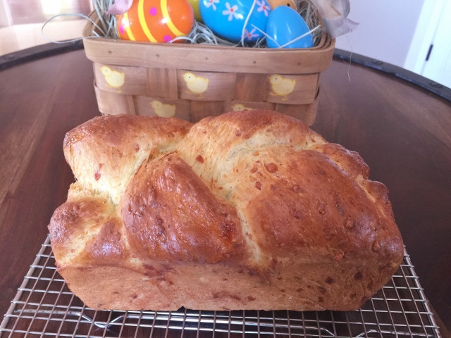 Italian Easter Bread With Meat And Cheese
 Italian Easter Cheese Bread Crescia al Formaggio