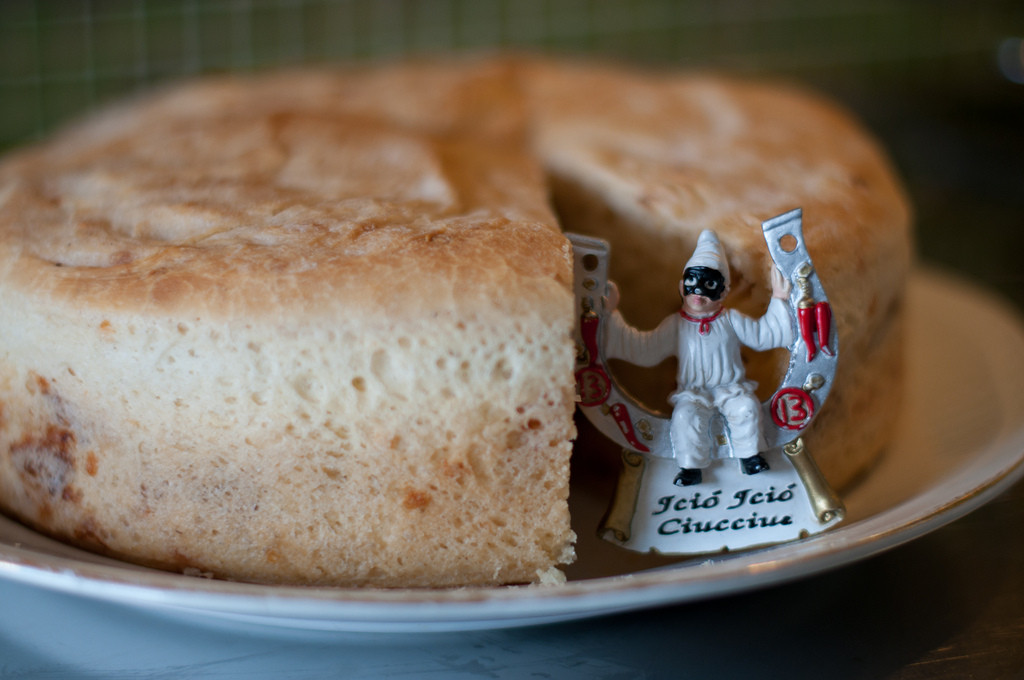 Italian Easter Bread With Meat And Cheese
 Casatiello Italian Easter Bread