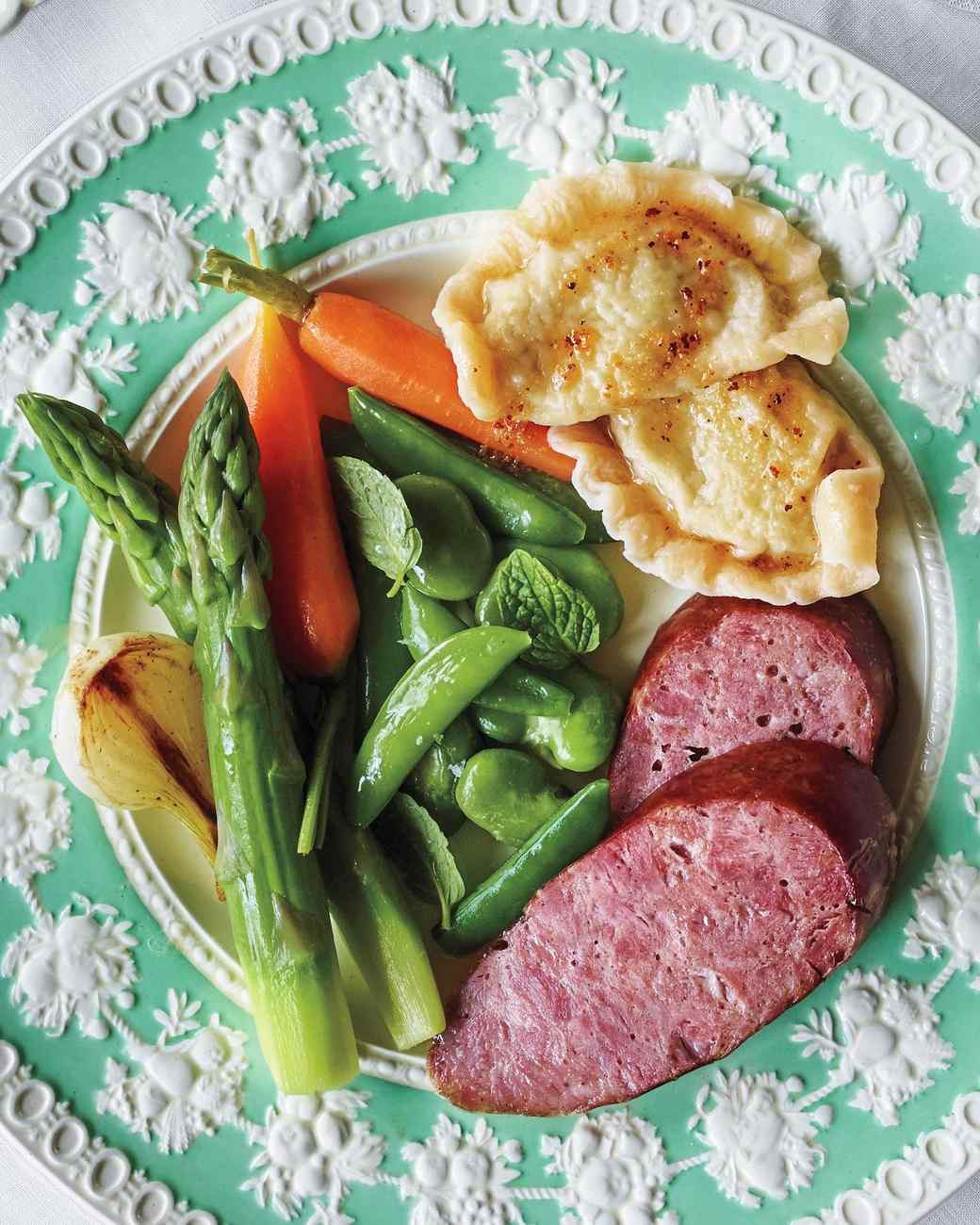 Martha Stewart Easter Dinner Menu
 Get Inspired by Martha s Russian Themed Easter Menu and
