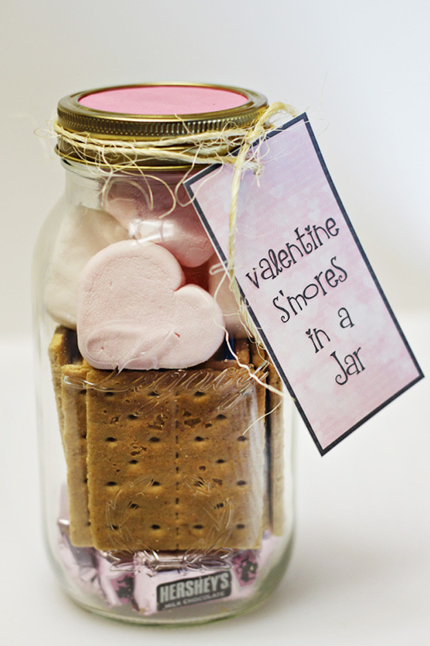 Mason Jar Valentine Gift Ideas
 54 Mason Jar Valentine Gifts and Crafts DIY Joy