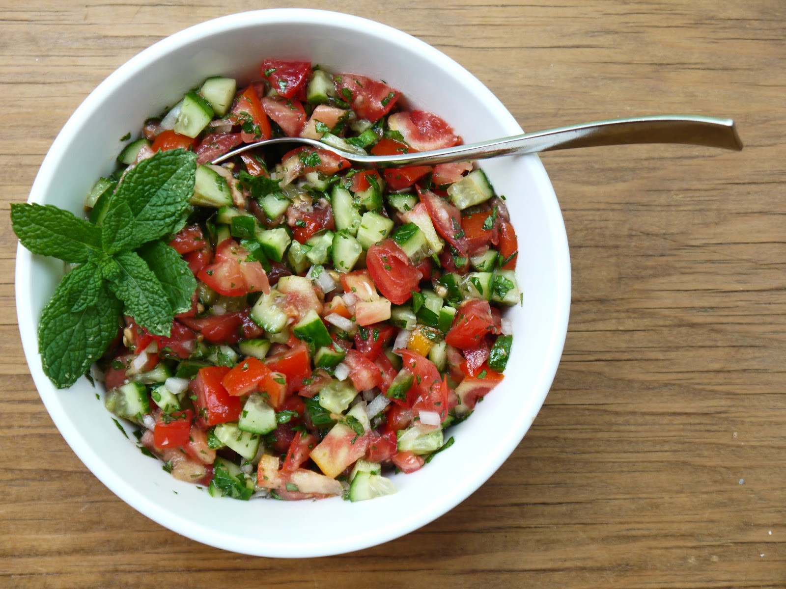Middle Eastern Salad Recipes
 Middle Eastern Style Cucumber Tomato and ion Salad