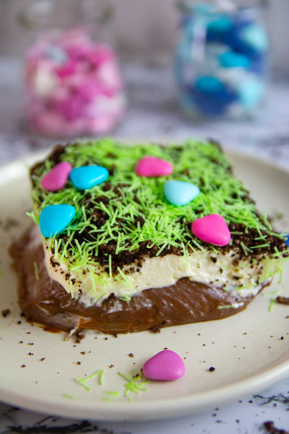 Recipe For Easter Cake
 Easy Easter Dirt Cake Recipe with Homemade Chocolate Pudding