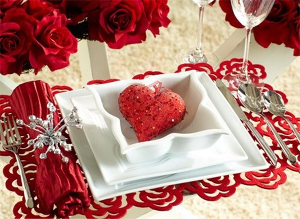 Romantic Decorating Ideas For Valentines Day
 15 Romantic Valentine s Day Table Decorations