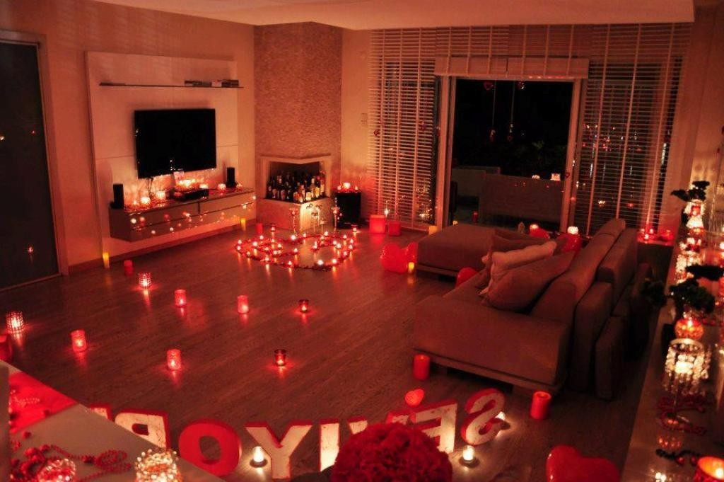 Romantic Decorating Ideas For Valentines Day
 61 Awesome Valentine s Day Decoration Ideas