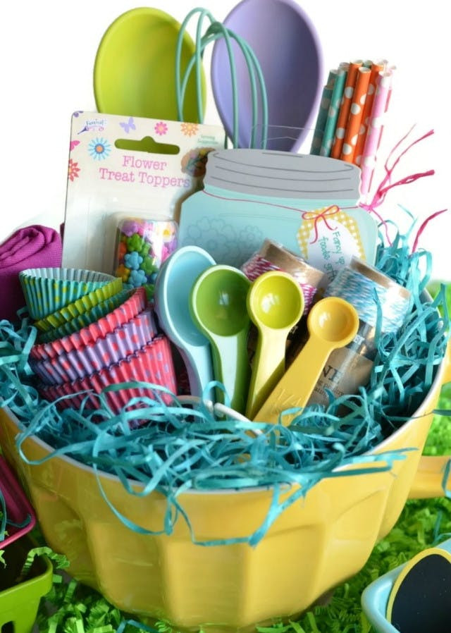 Small Easter Gifts
 19 Easy Easter Baskets Your Kids Are Sure to Love The