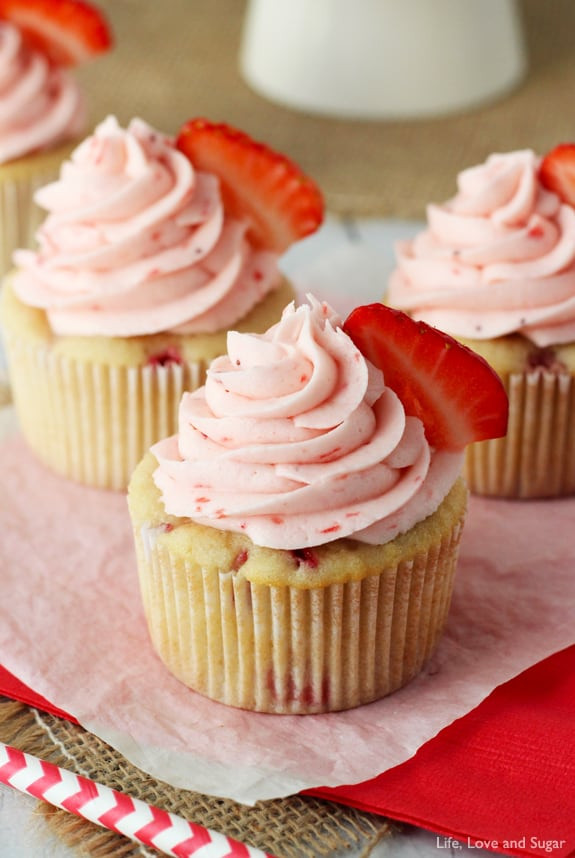 Valentine Cupcakes Recipe
 20 BEST Valentines Day Cupcakes To Bake shabbyfufu