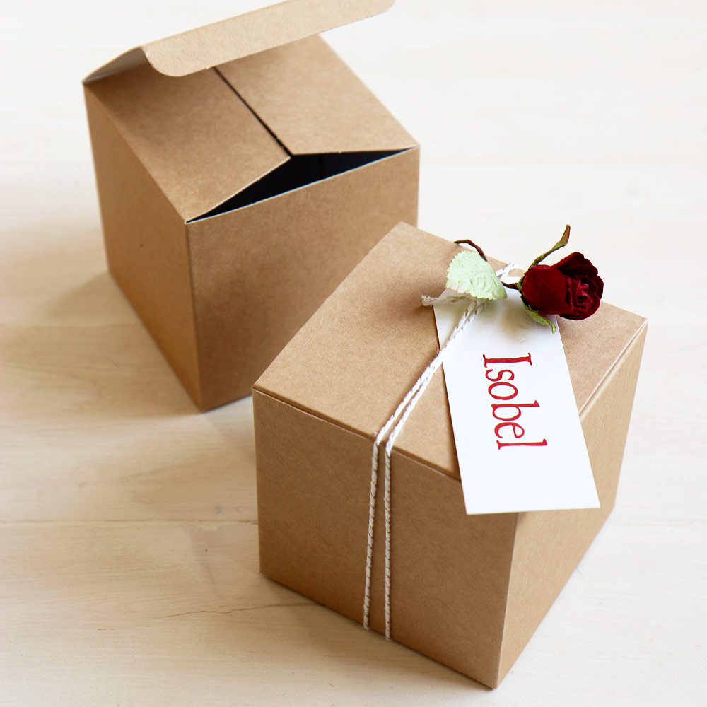 Valentine Gift Box Ideas
 DIY Valentines Gift Box