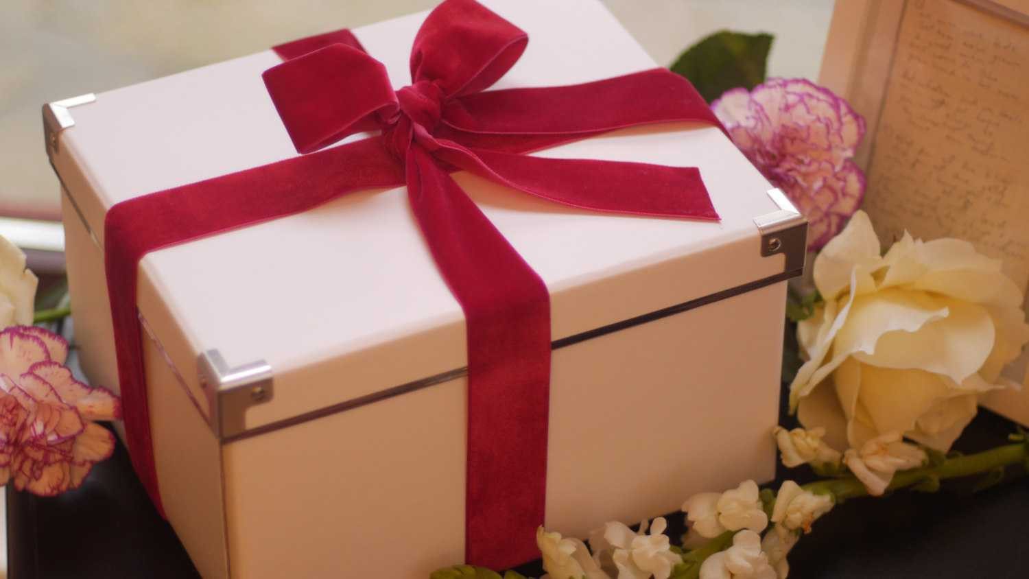 Valentine Gift Box Ideas Unique 18 Cute Little Gift Box Ideas for Valentine S Day