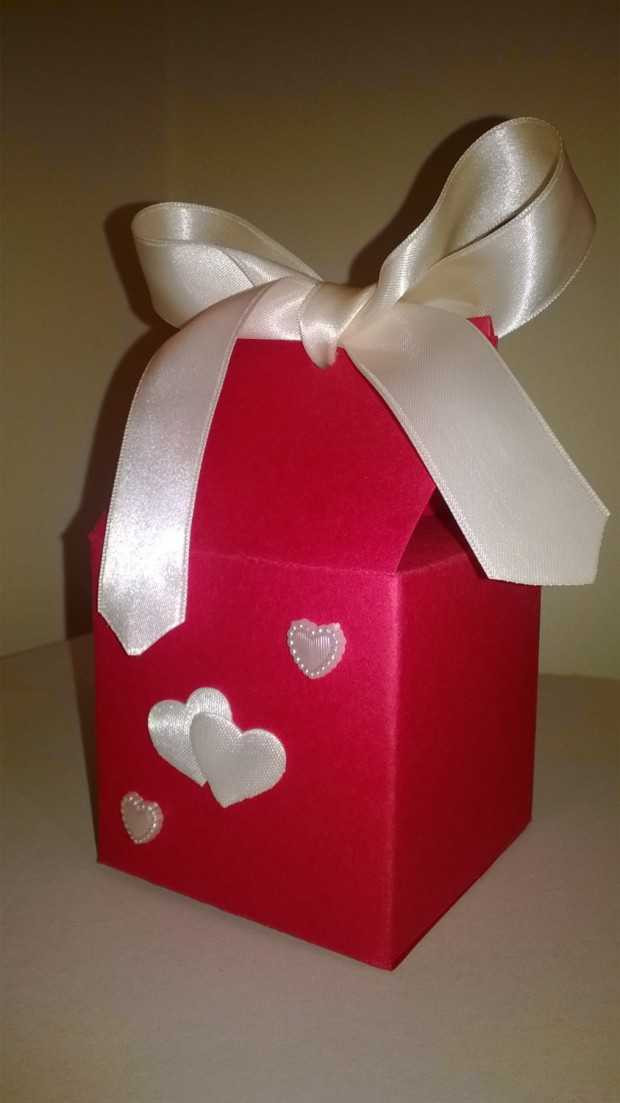 Valentine Gift Boxes Ideas
 18 Cute Little Gift Box Ideas for Valentine s Day