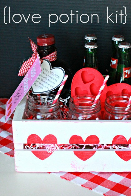 Valentine Gift Ideas For Boyfriend Diy
 This Valentine Try These 10 Unique DIY Gifts for Boyfriend