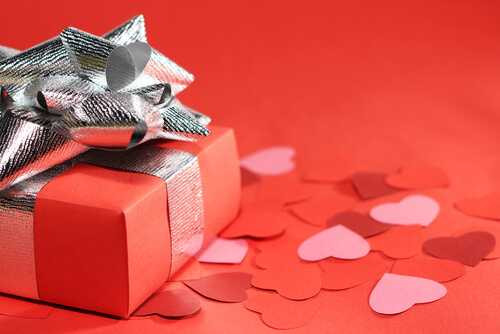Valentine'S Day Gift Ideas For Parents
 10 Last Minute Valentine’s Day Gifts for Parents