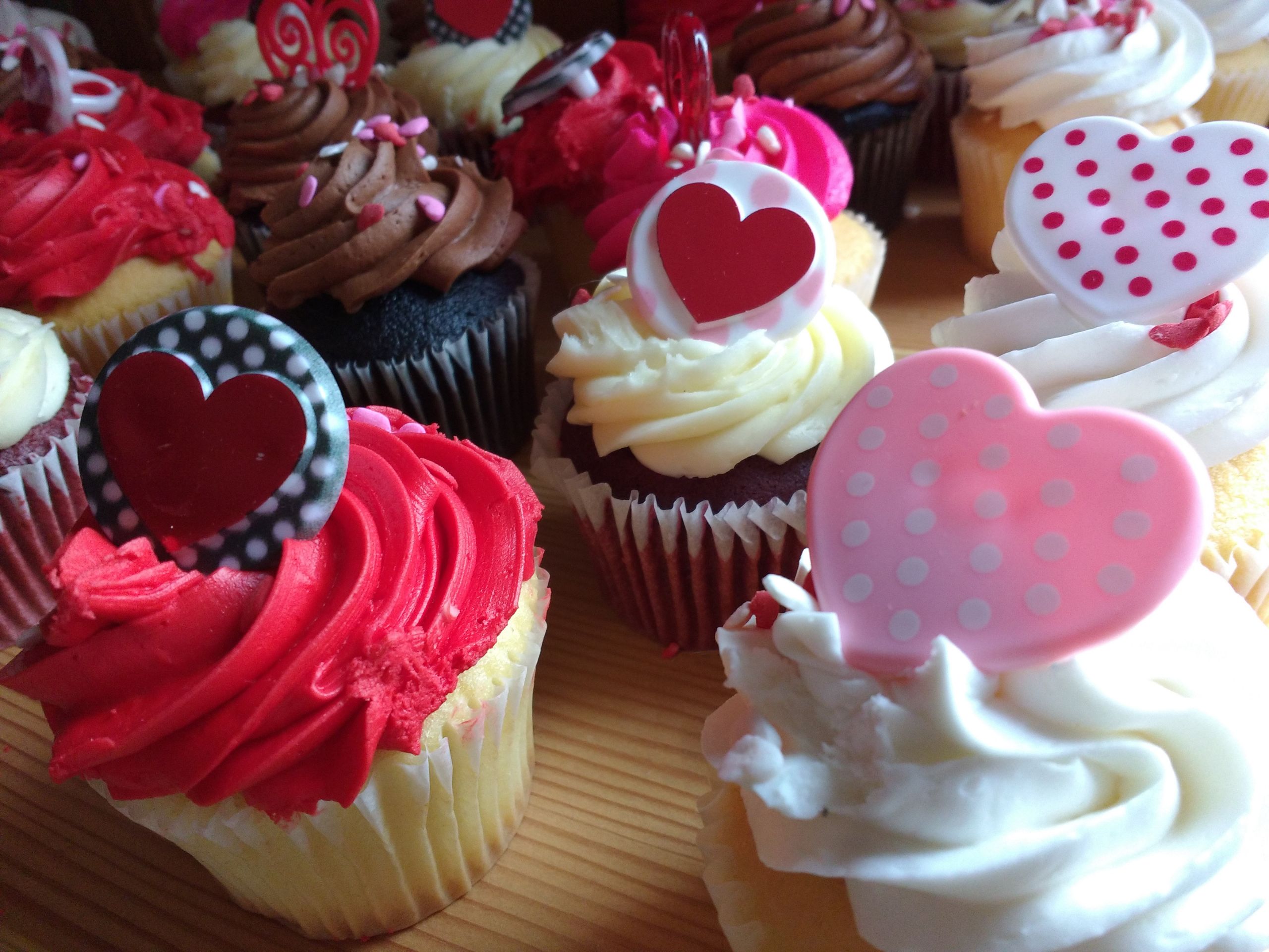 Valentines Day Cakes And Cupcakes
 Valentine s Day Cupcakes Picture
