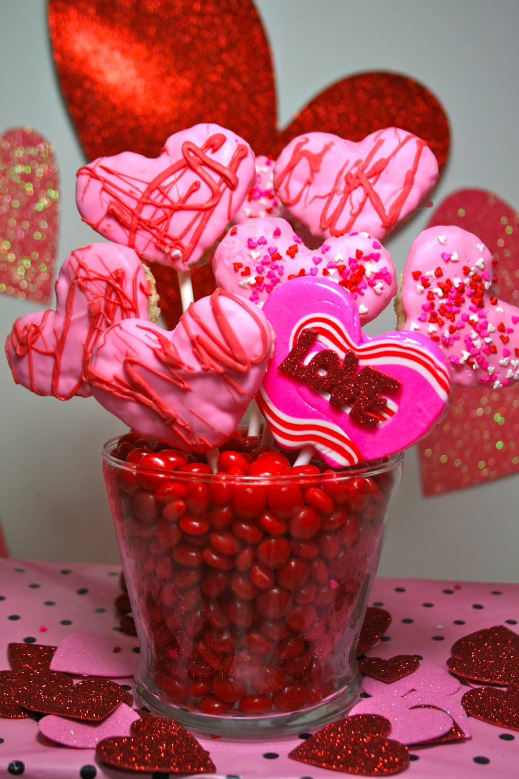 Valentines Day Candy Crafts
 Valentines Day Candy Cake Pop Cookie Bouquets & Edible