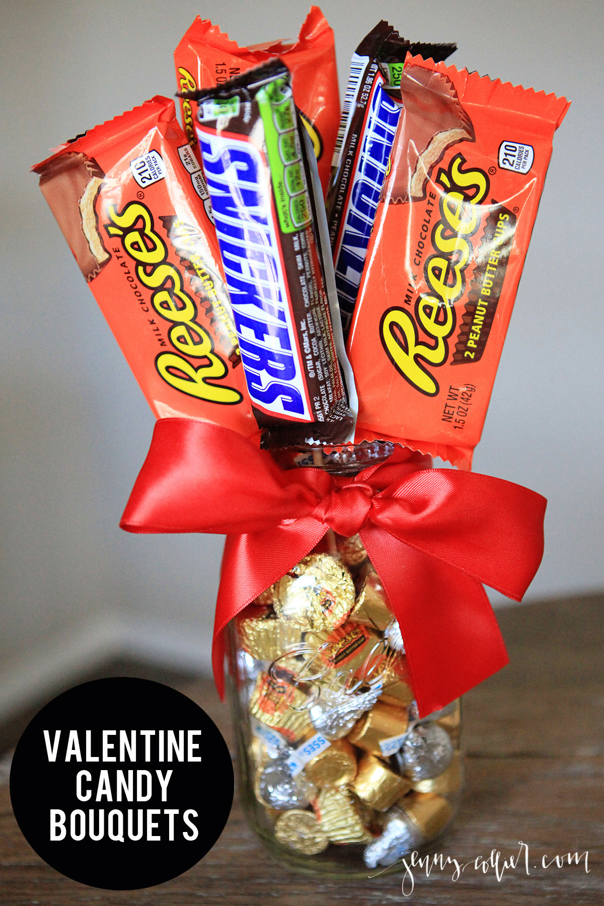 Valentines Day Candy Crafts
 Valentine Candy Bouquets